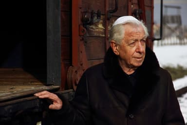 Frank Lowy portrait