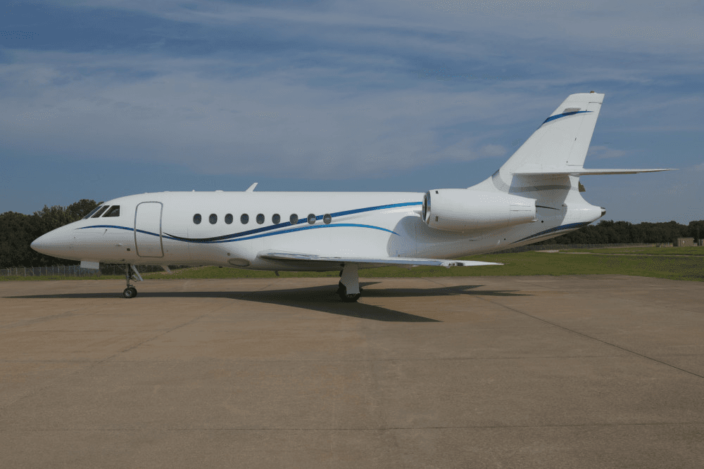 Dassault Falcon 2000 aircraft