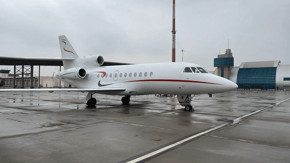 Dassault Falcon 900LX aircraft