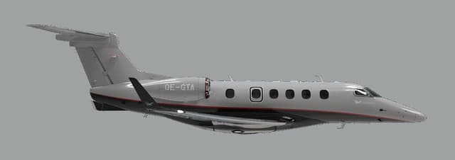 Embraer Phenom 300 exterior