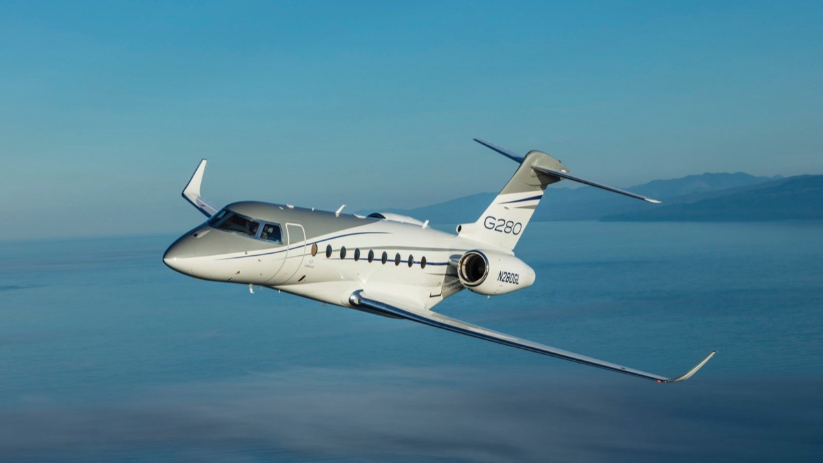 Gulfstream G280 exterior